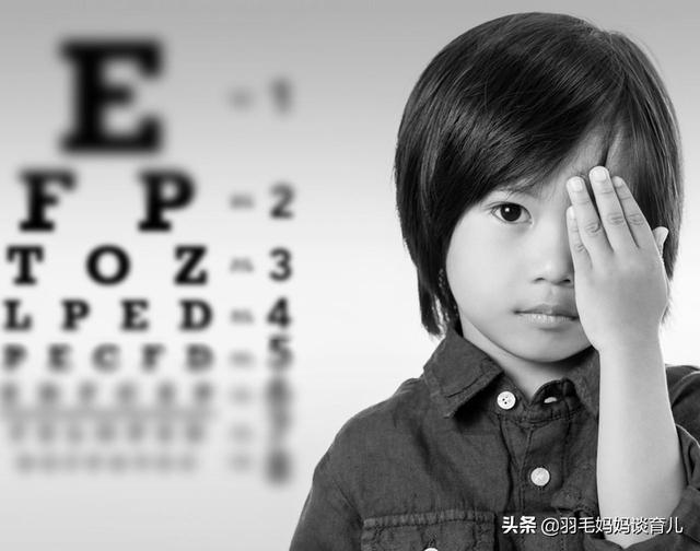 小孩眼近视了怎样能控制发展（孩子喜欢挤眉弄眼）(2)