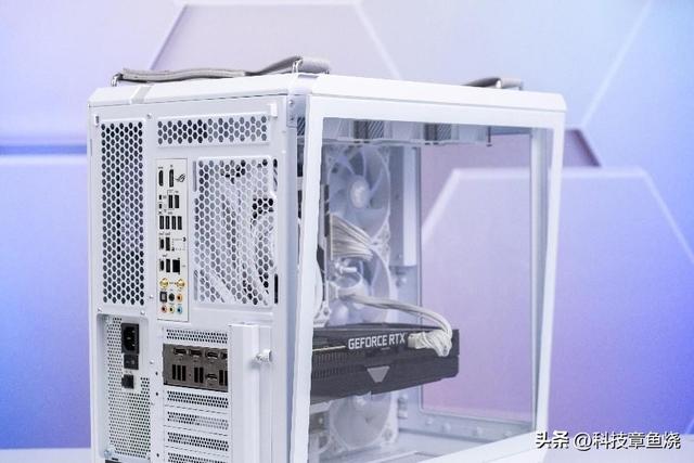 低成本高性能组装电脑（组装白色高颜值电脑并不难）(11)